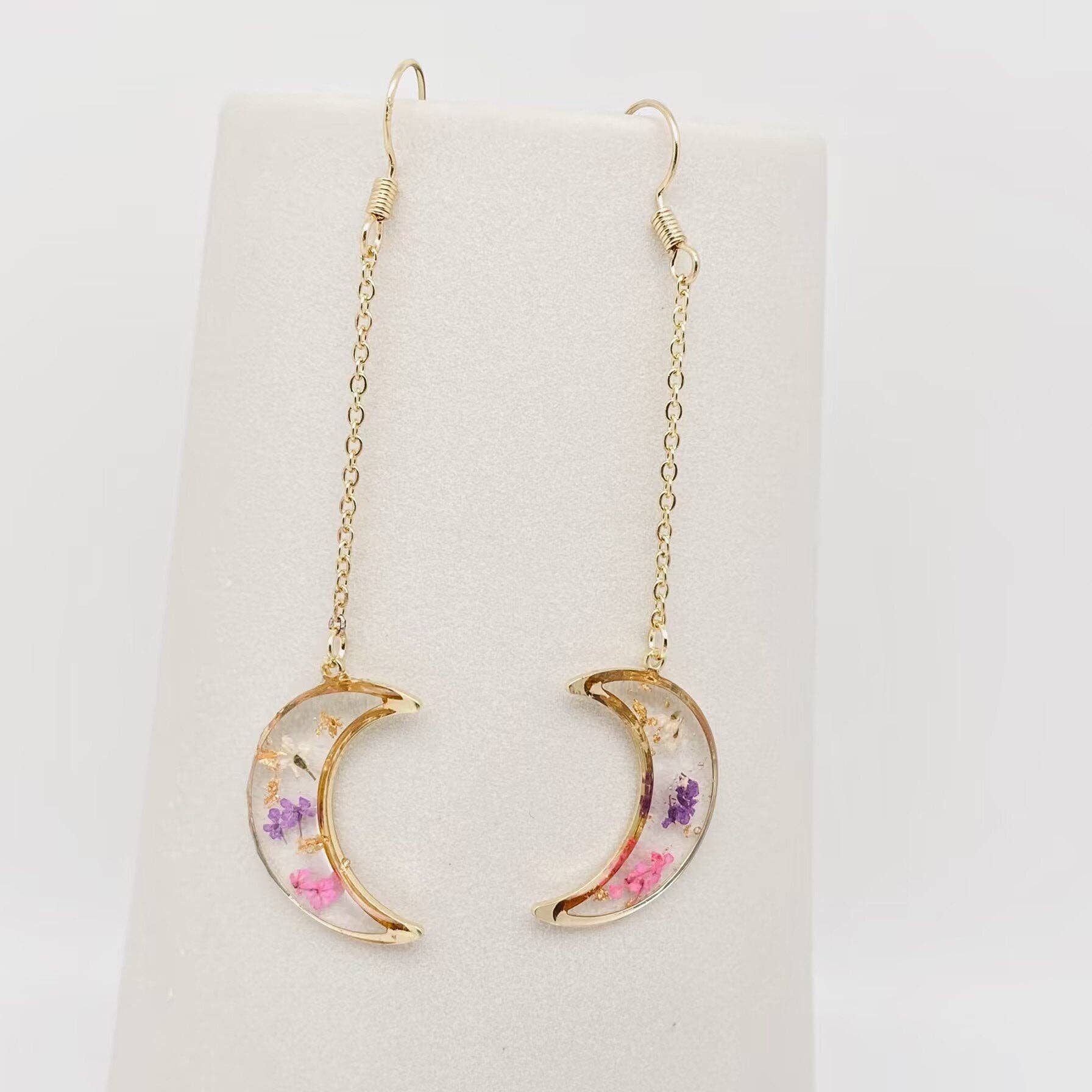 Moon Dried Flower Drop Earrings