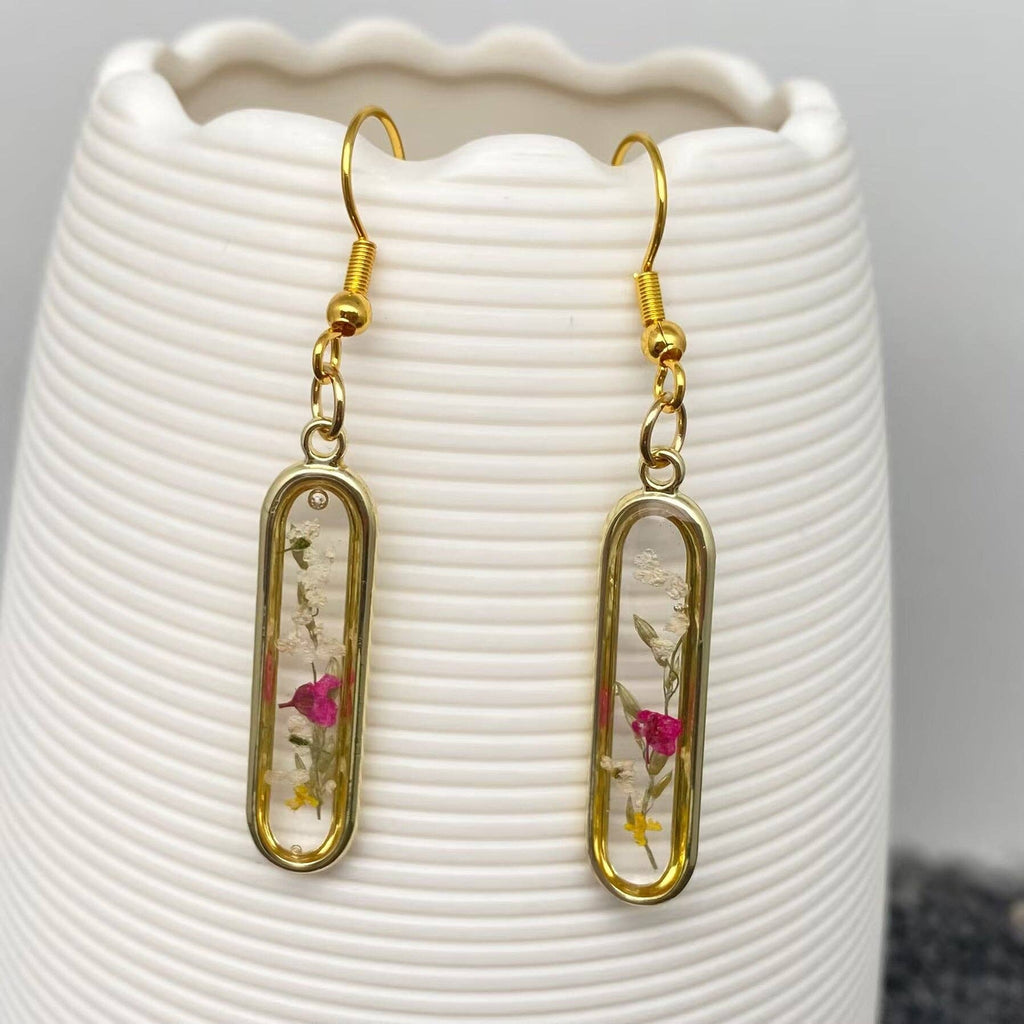 Dried Flower Long Oval Earrings